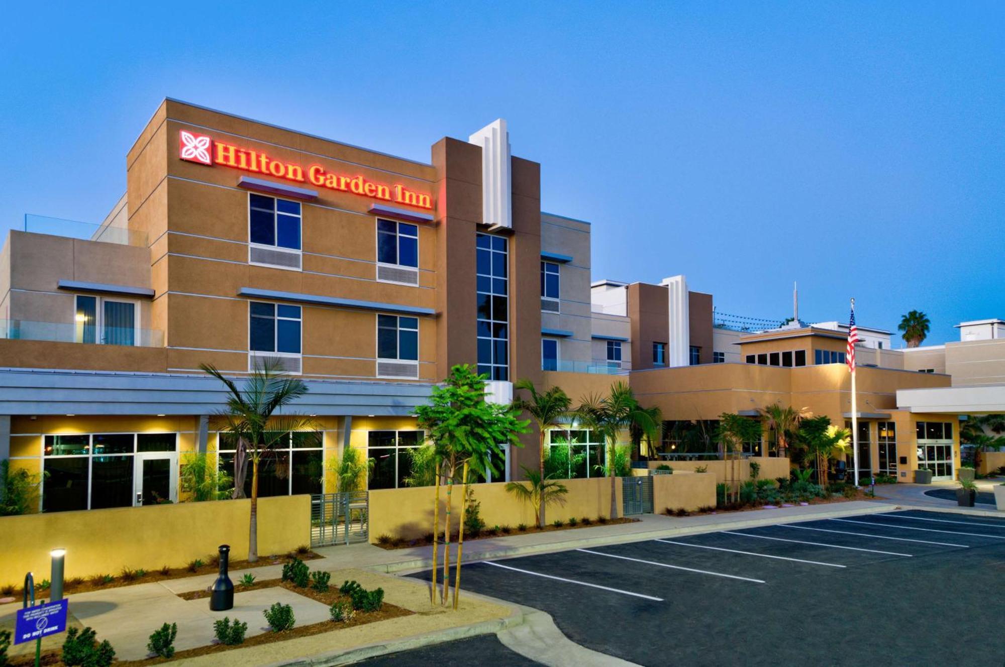 Hilton Garden Inn Santa Barbara/Goleta Exteriör bild